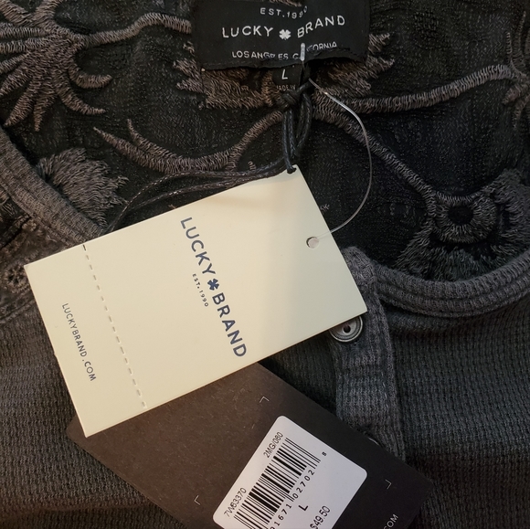 Lucky Brand long sleeve tee. Olive color NWT Lg. - Picture 3 of 5